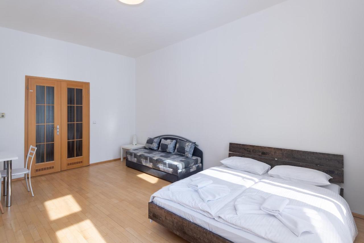 Apartment Stepanska Prague Exterior photo